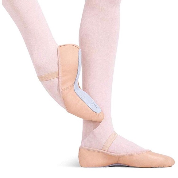 Capezio Other - 🎠Capezio🎠Toddler Ballet Shoes